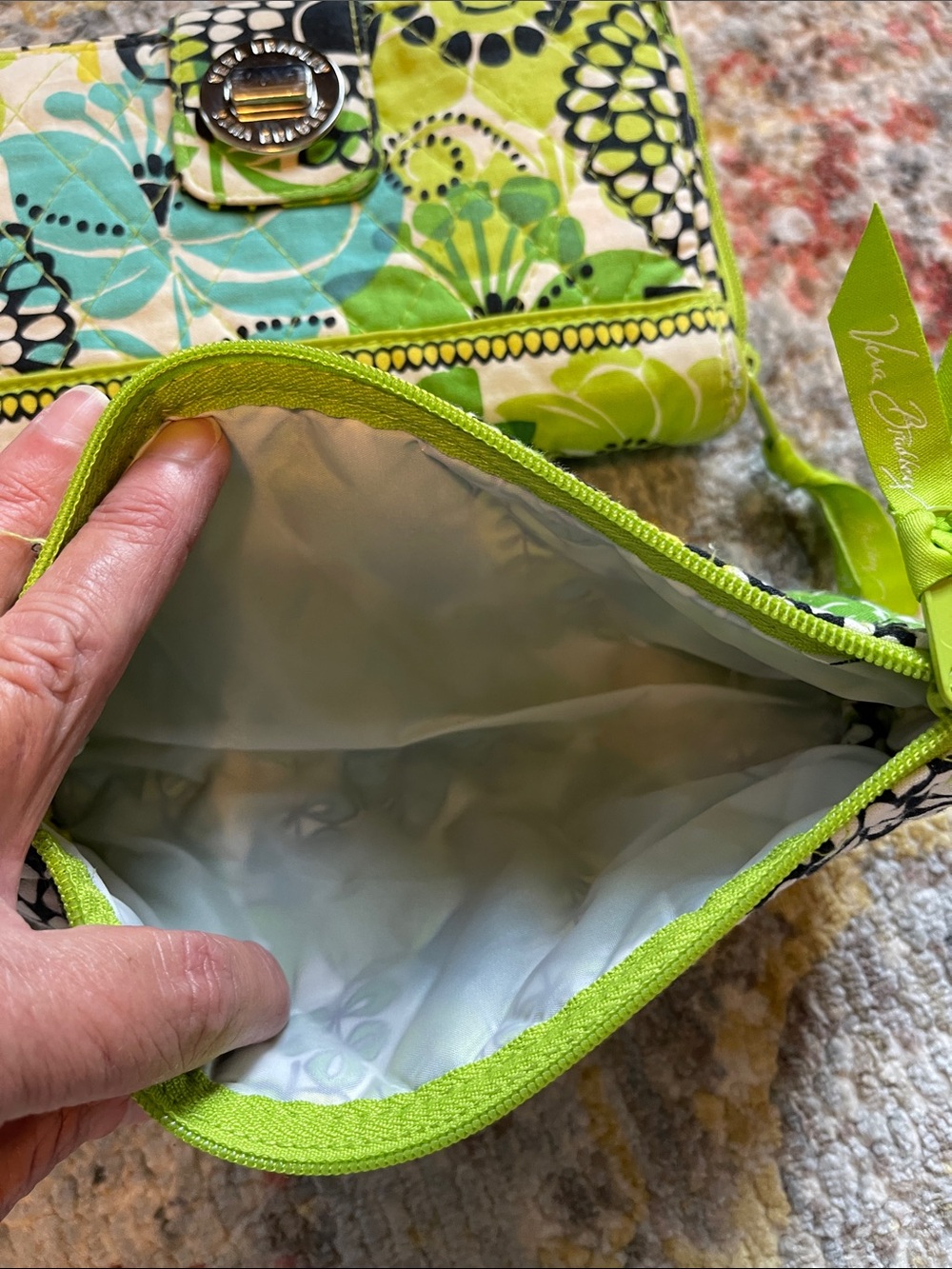 Vera Bradley Lime Green Teal Floral Quilted Wallet and Make up bag - Picture 4 of 4